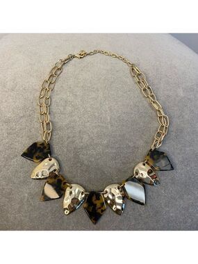 BELLA Jack goldtone tortoiseshell and hammered gold teardrop necklace
